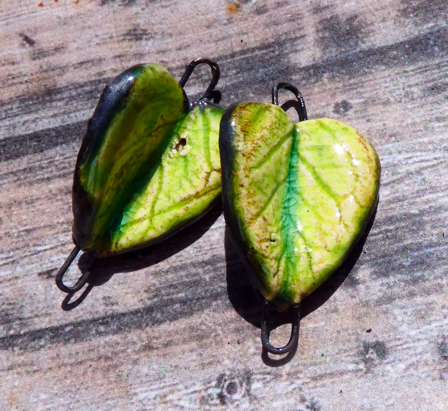 Ceramic Leaf Connectors - Lime