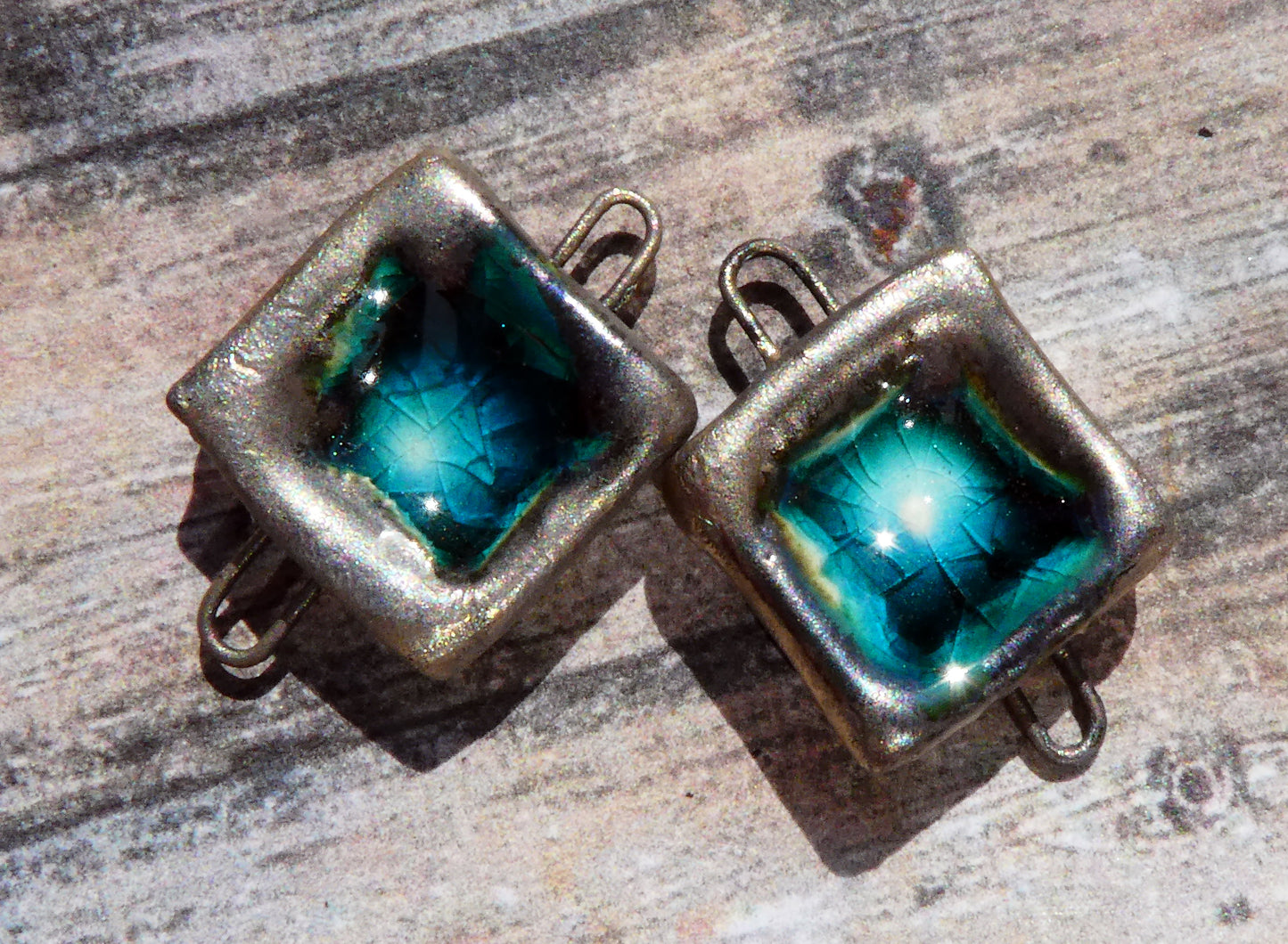 Ceramic Little Indented Square Connectors -Oriental Blue