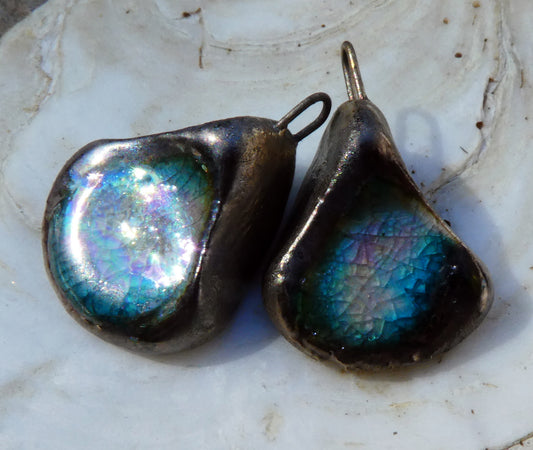 Ceramic Lustrous Shell Belly Charms - Orchid