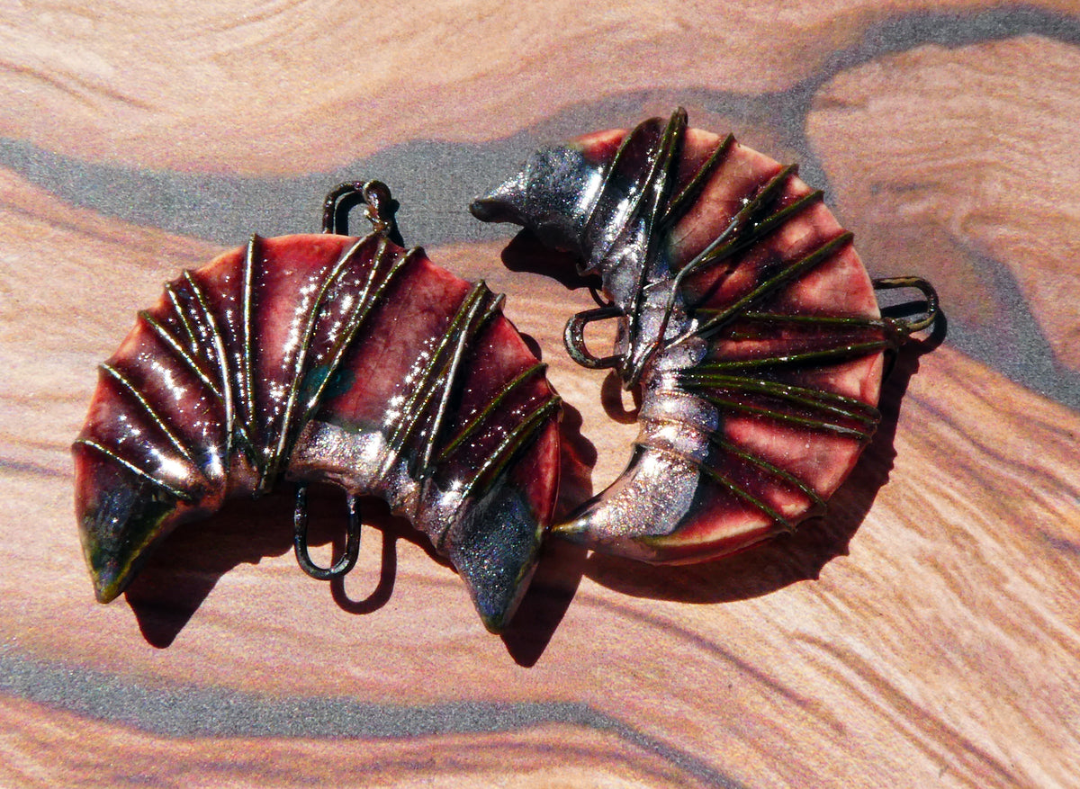 Ceramic Wire Wrapped Crescent Moon Connectors - Somerset Scarlet