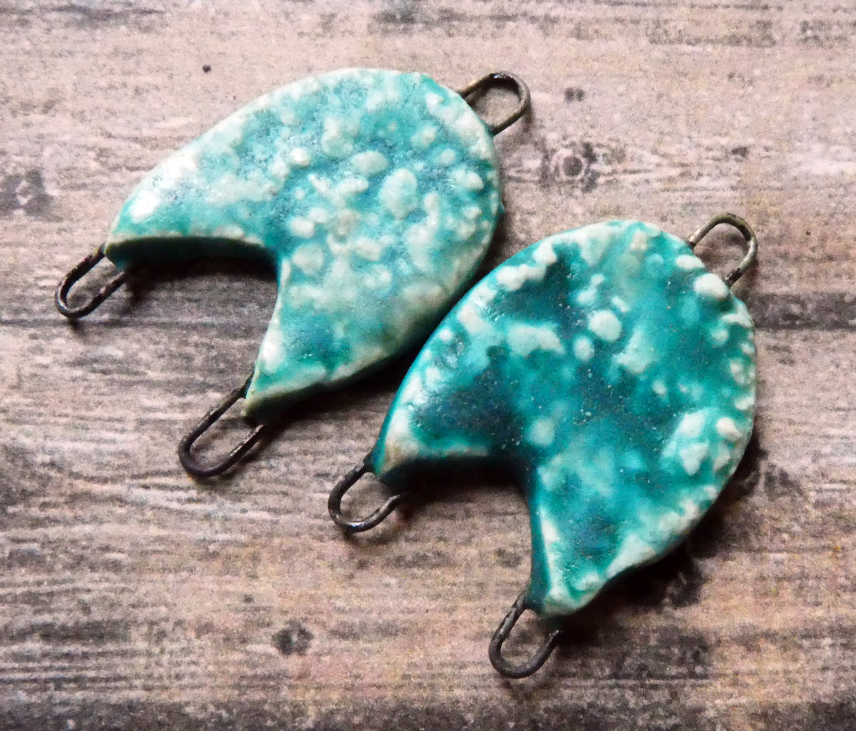 Ceramic Two Hoop Textured Chevron Connectors -Antique Turquoise