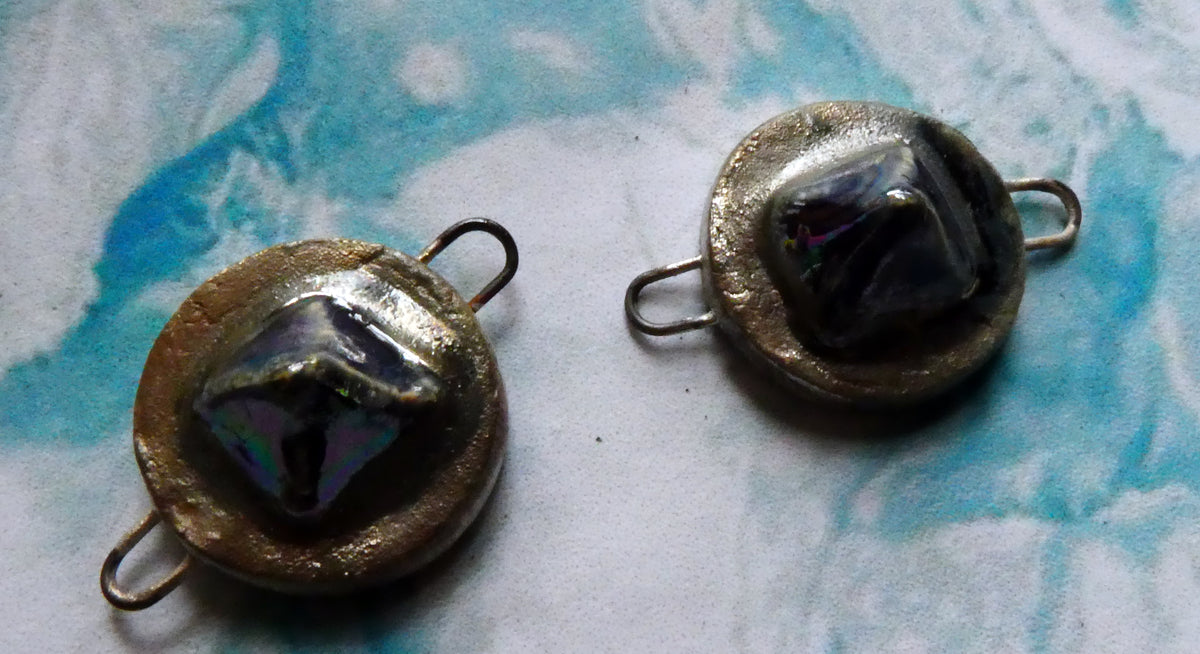 Ceramic Lustrous Silvery Gem Connectors- Mirror Blue