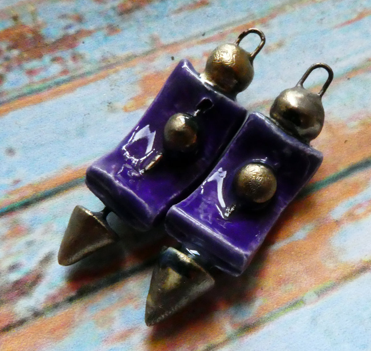 Ceramic Curvy Spike Charms - Dark Purple