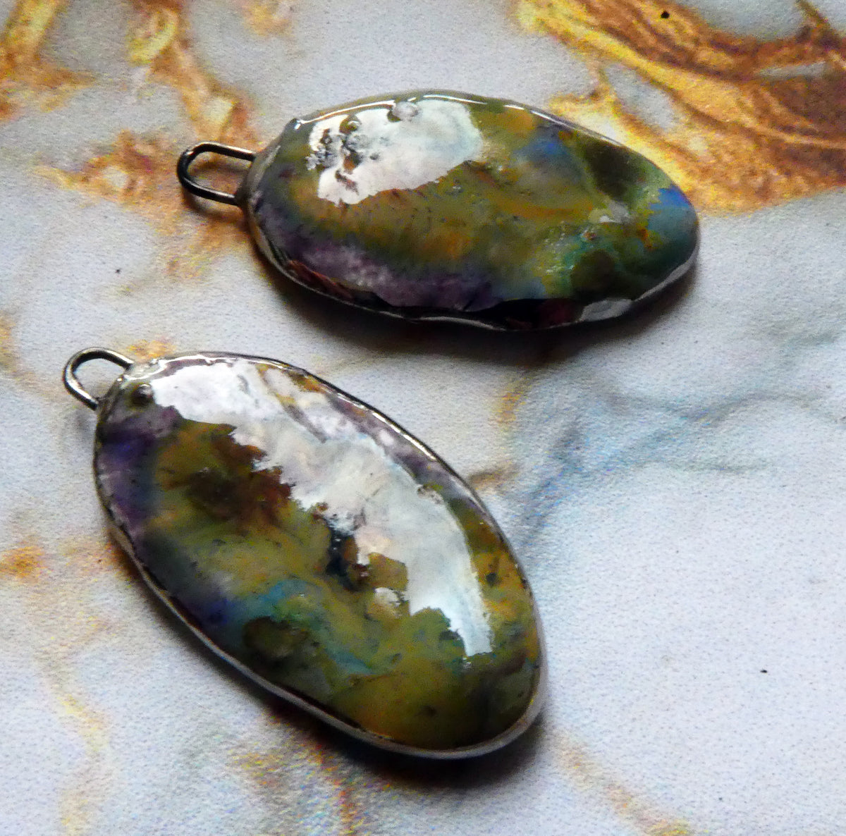 Ceramic Lustre Rimmed Sliver Charms - Cosmic Grape