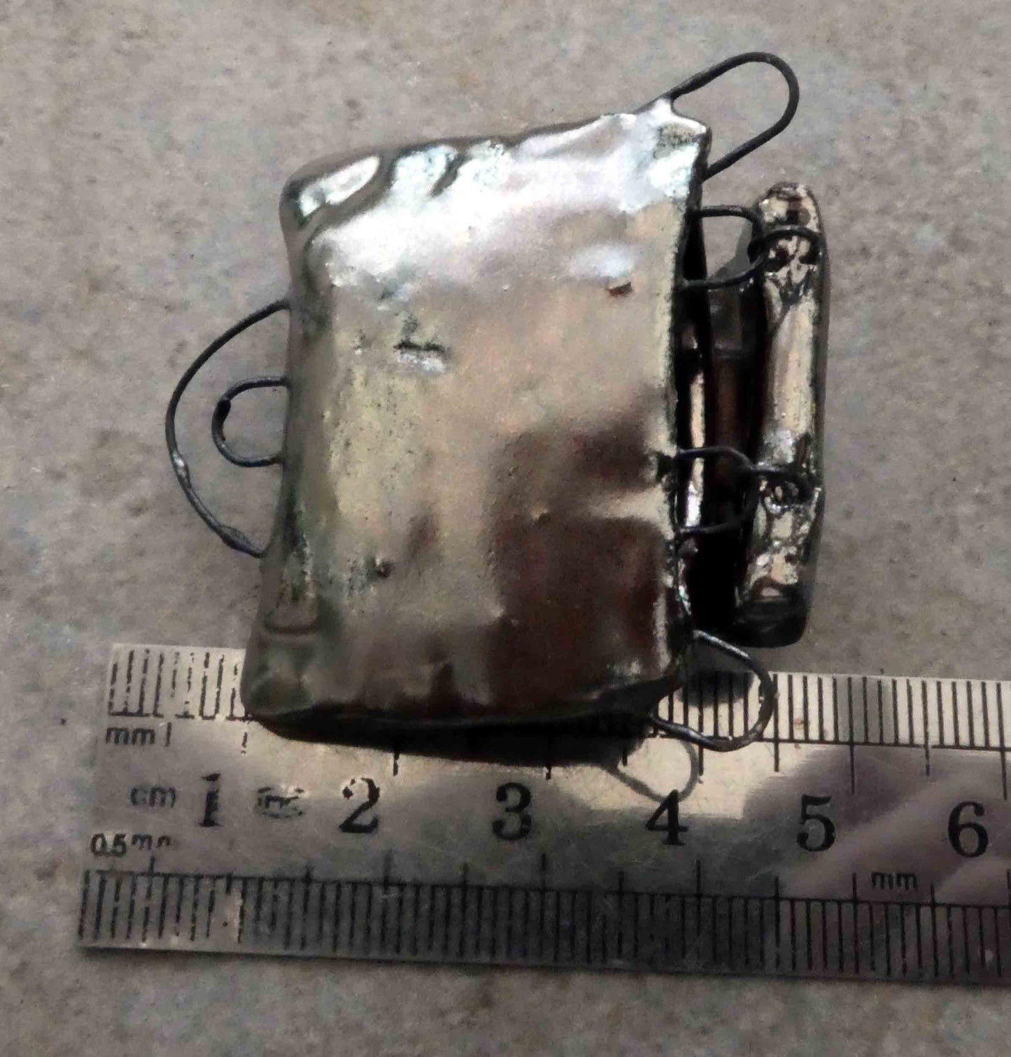 Ceramic Satchel Connector Pendant