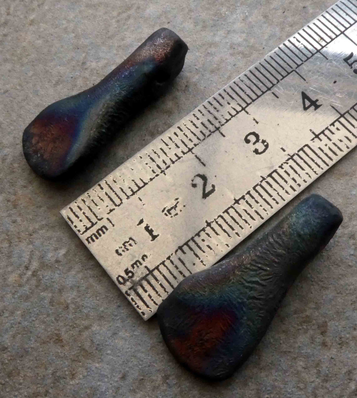 Ceramic Flipper Beads -Scorched