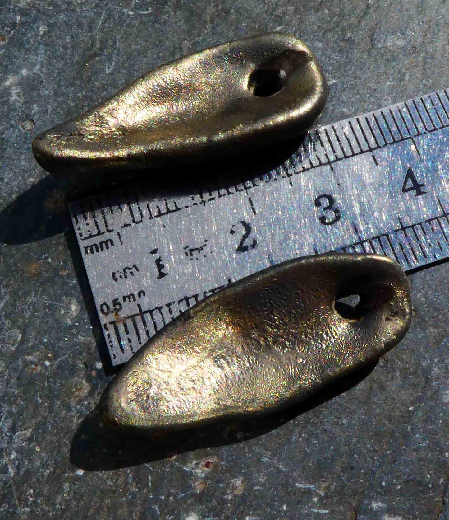 Ceramic Bronzy Claw Earring Charms