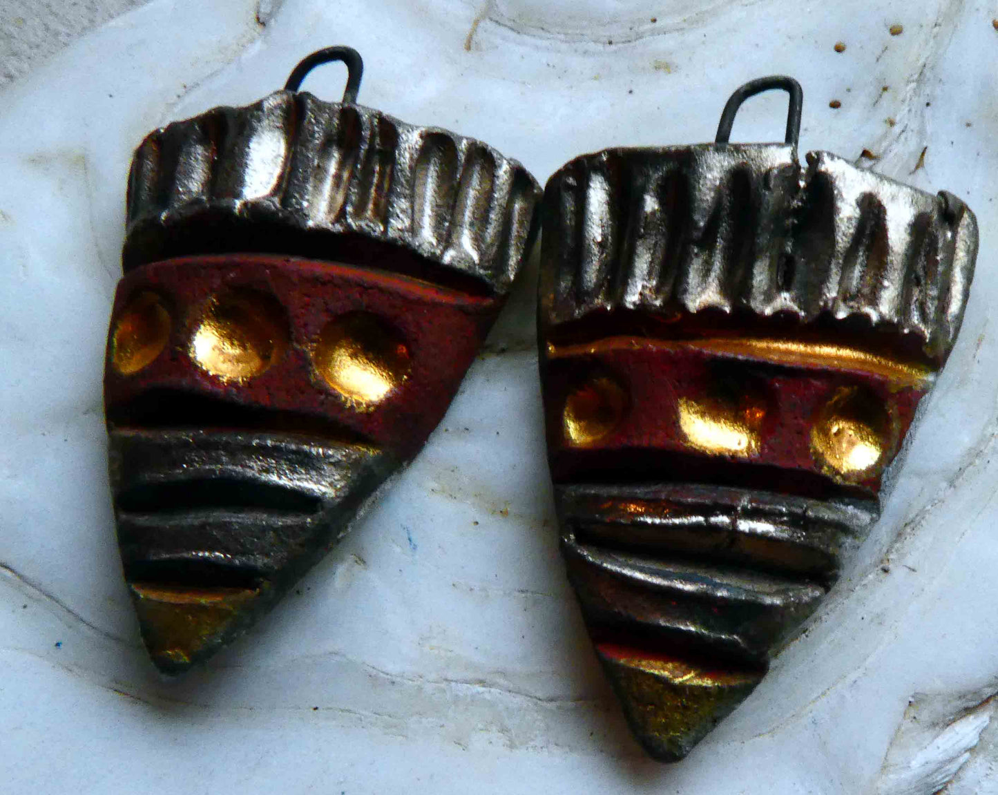 Terracotta Textured Shields with Gold and Platinum Lustre -#1