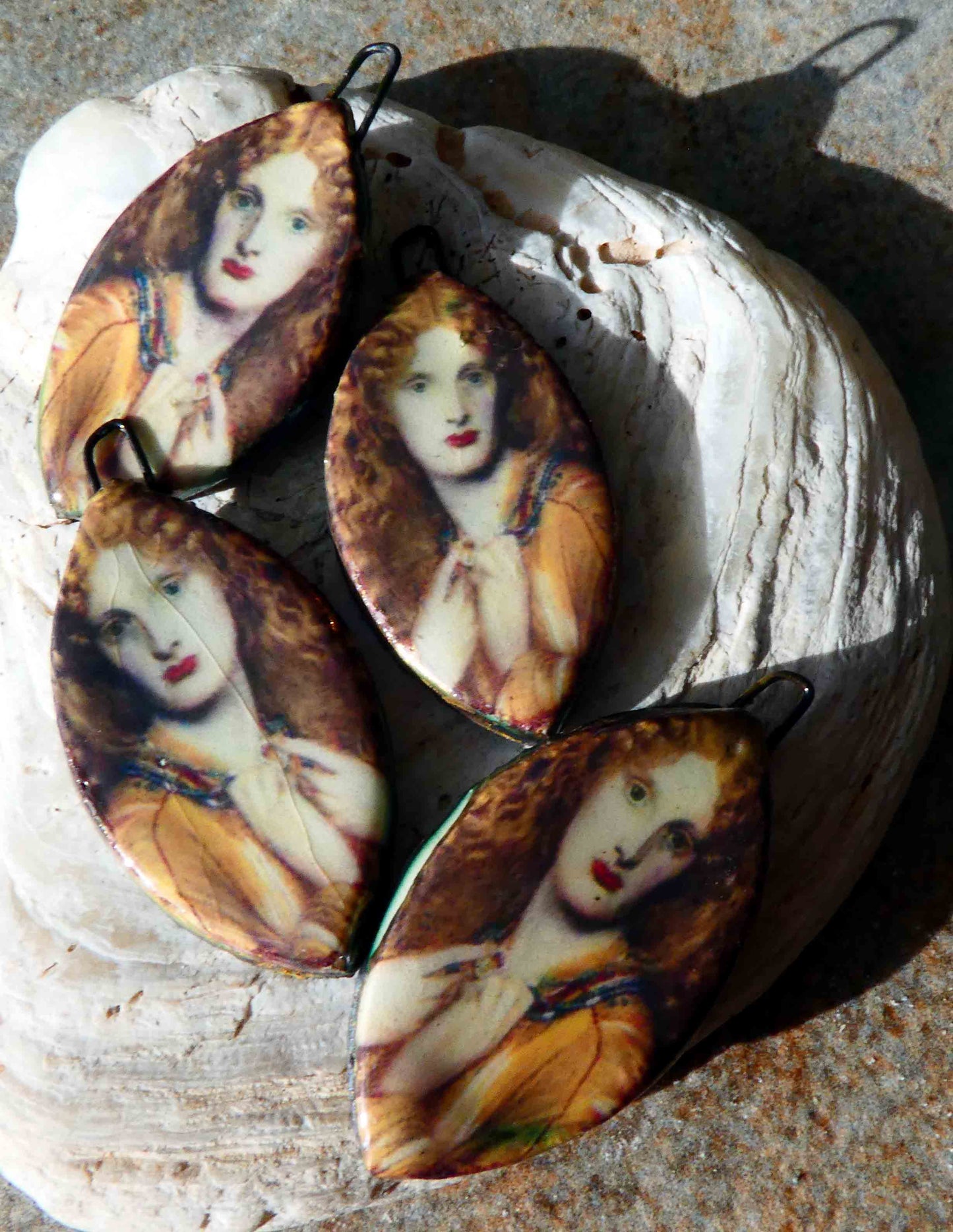 Helen of Troy Decal Drop Earring Charms #1