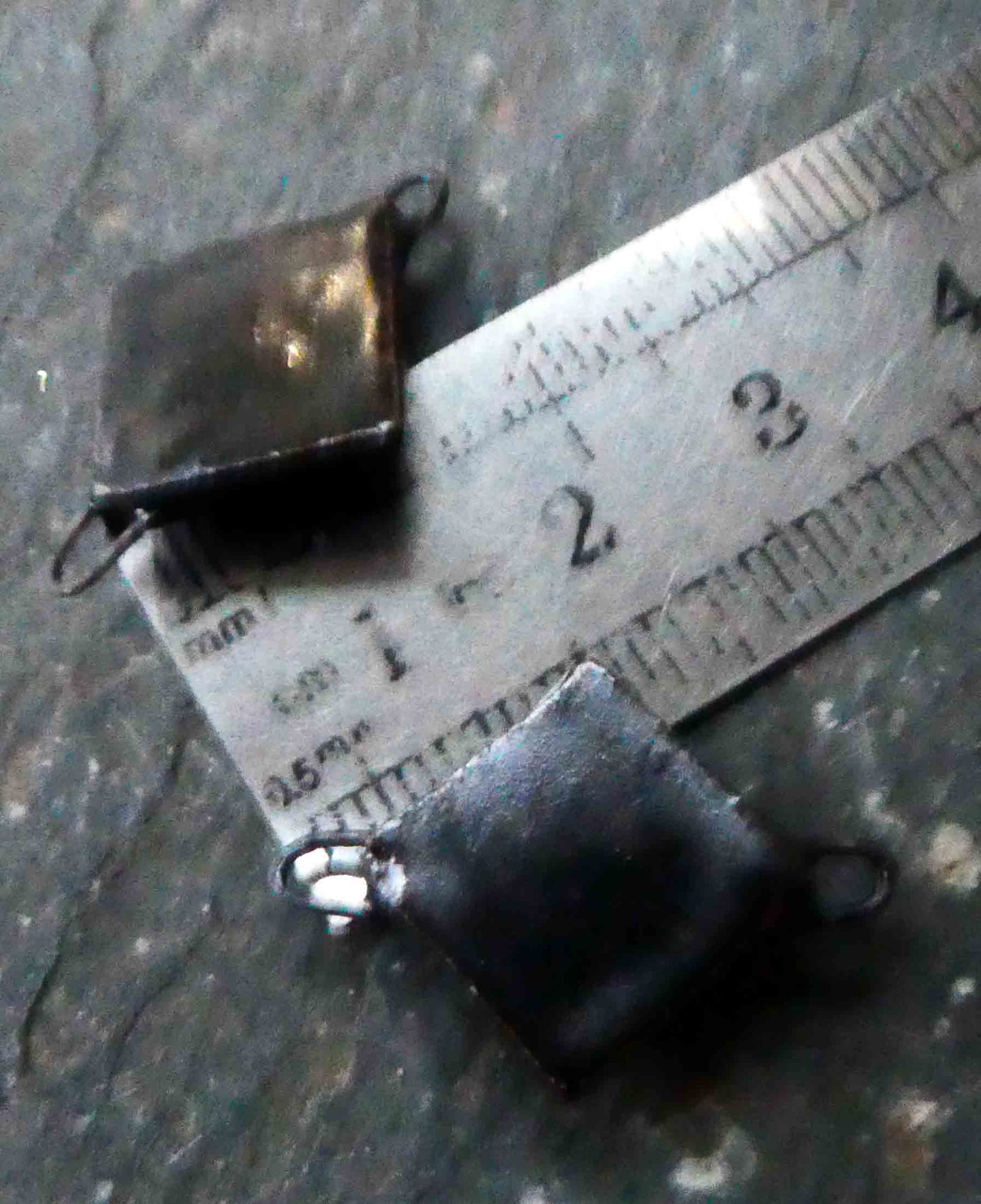 Ceramic Diamond Rivet Earring Connectors - Reflecting