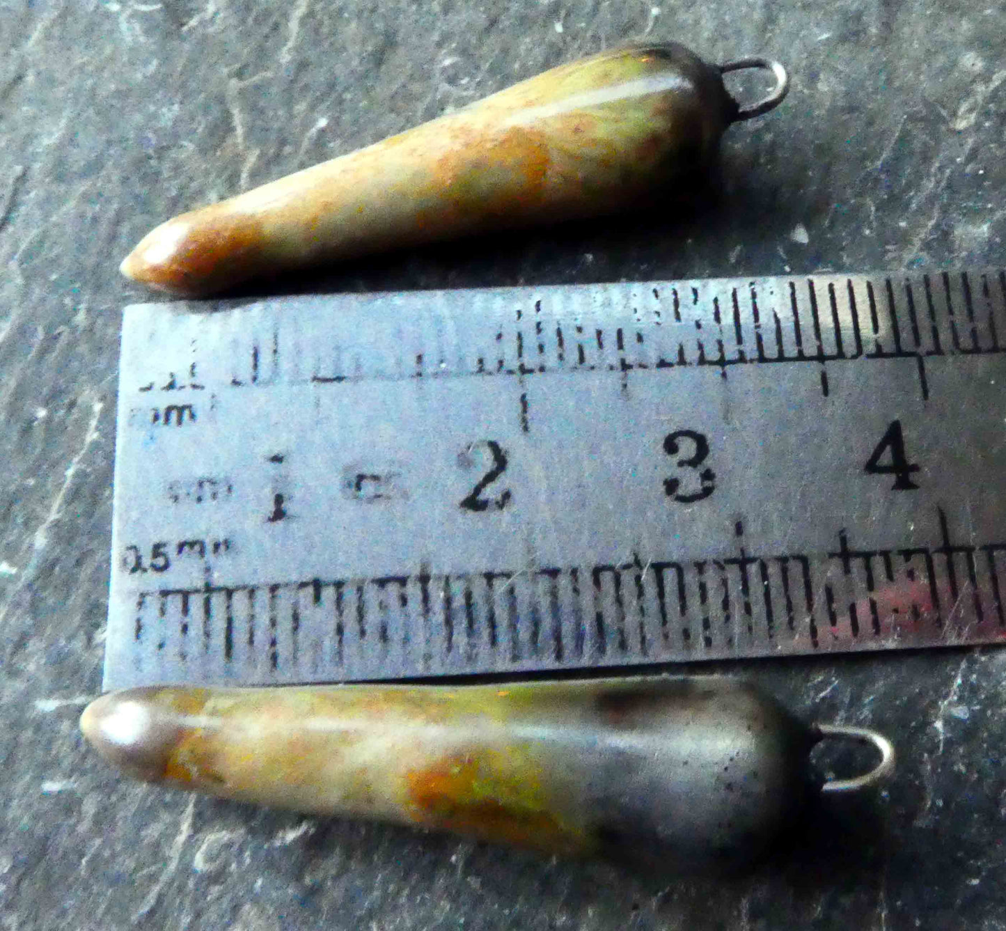 Ceramic Spikes Earring Charms -Olive Cream