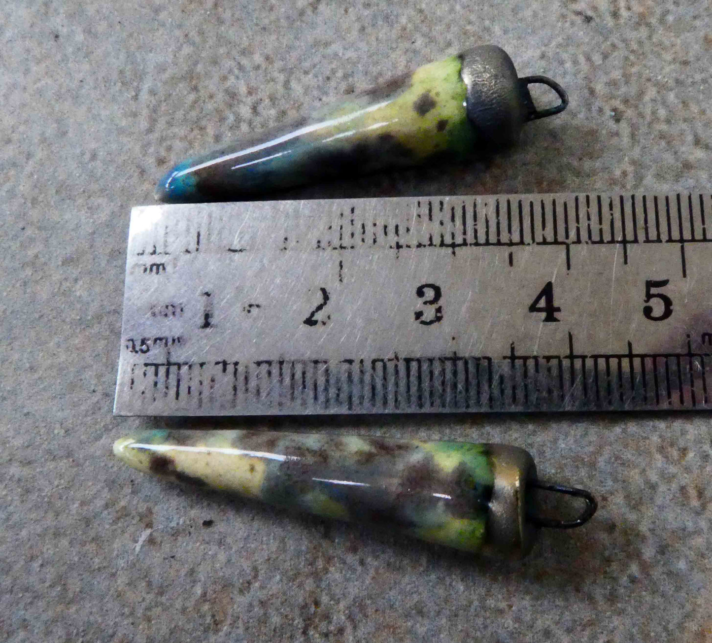 Ceramic Spikes Earring Charms - Mottled Marble