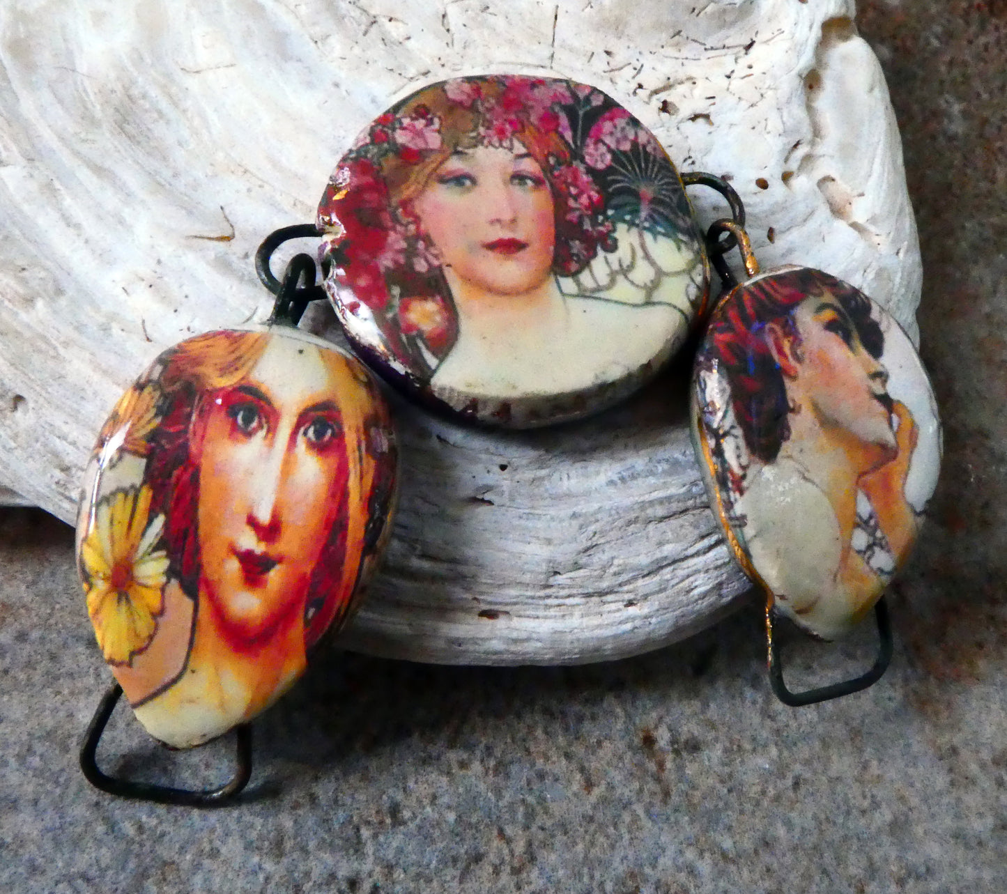 Mixed Musha Decal Bracelet Focal