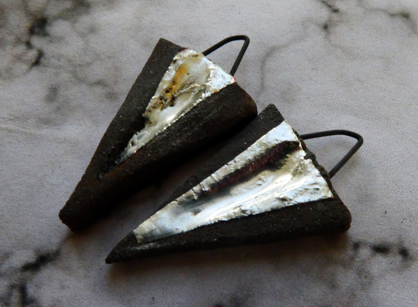 Ceramic Metallic Black Dagger Charms