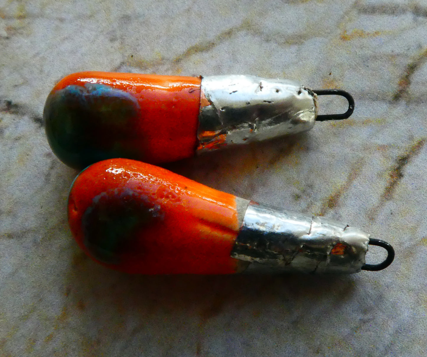 Ceramic Metallic Baton Charms - Vermillion Sunburst