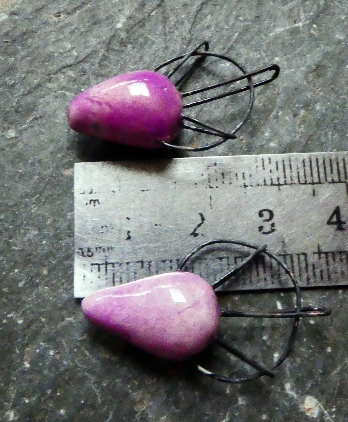 Ceramic Hoopy Spikelet Earring Charms -Grapel