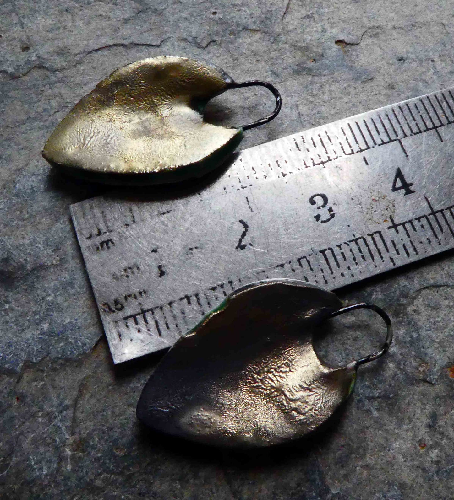 Ceramic Pointy Filligree Earring Charms -Red