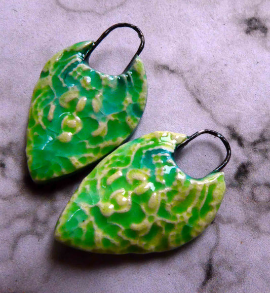 Ceramic Pointy Filligree Earring Charms - Lime