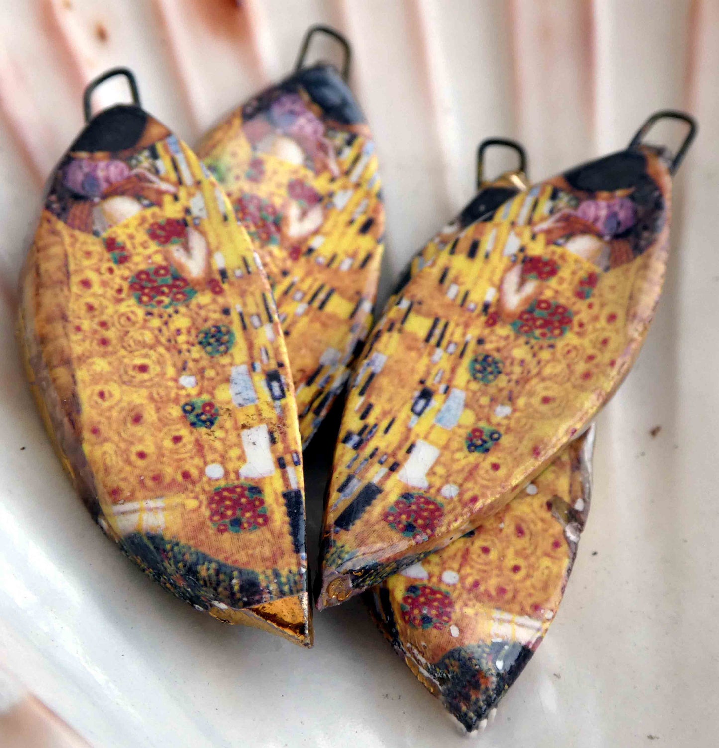 Klimt Inspired Drops#1