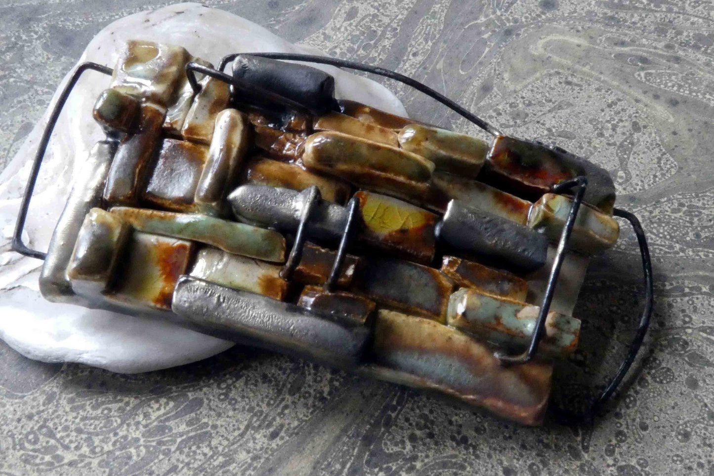 Ceramic Stone Wall Connector Pendant