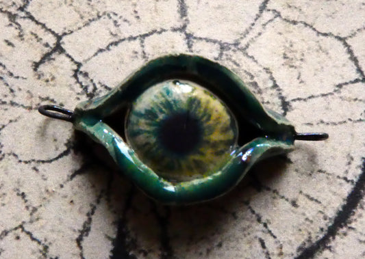 Ceramic Single Eye Connector #12