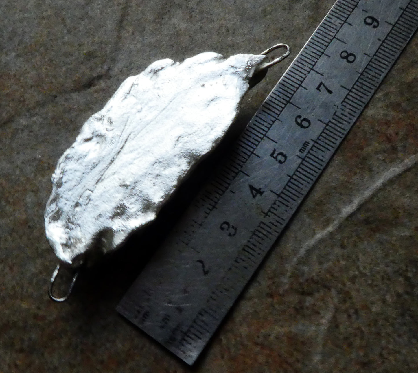 Ceramic Pinched Leaf Pendant