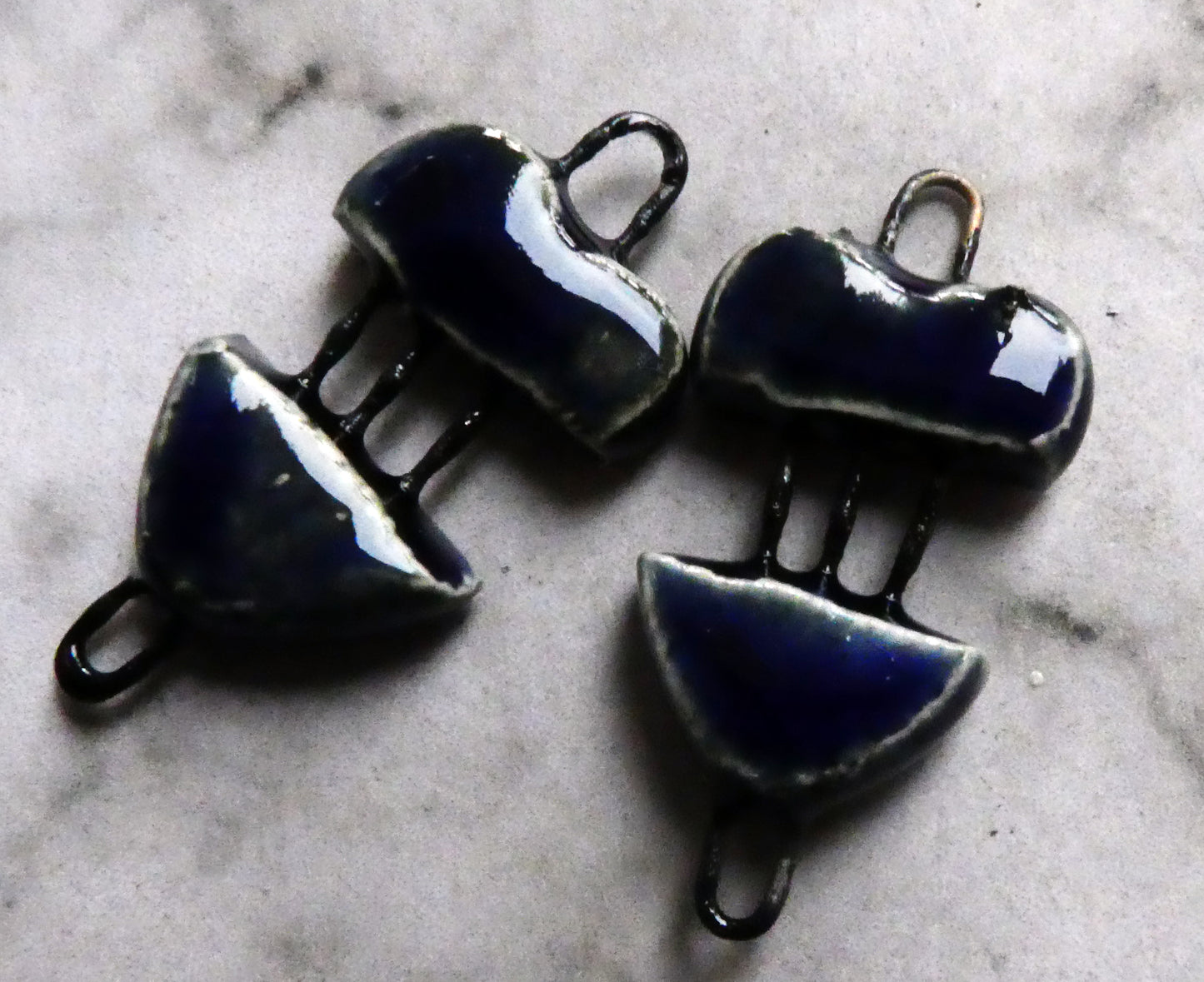 Ceramic Little Heart Earring Connectors- Mirror Blue