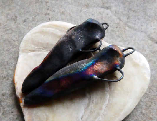 Ceramic Pinched Dagger Earring Connectors -Scorched