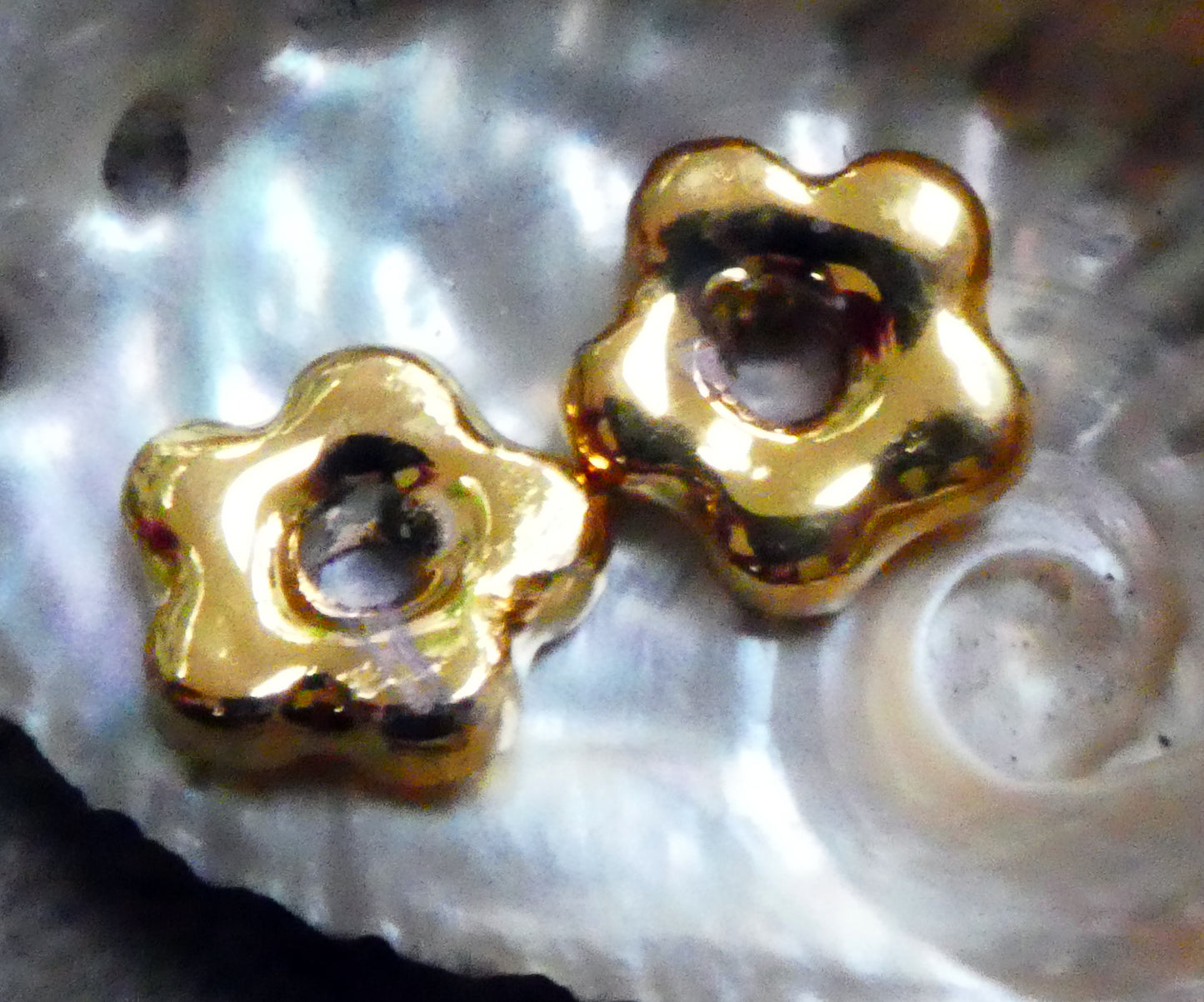 Ceramic Tiny Flower Beads -Gold Lustre