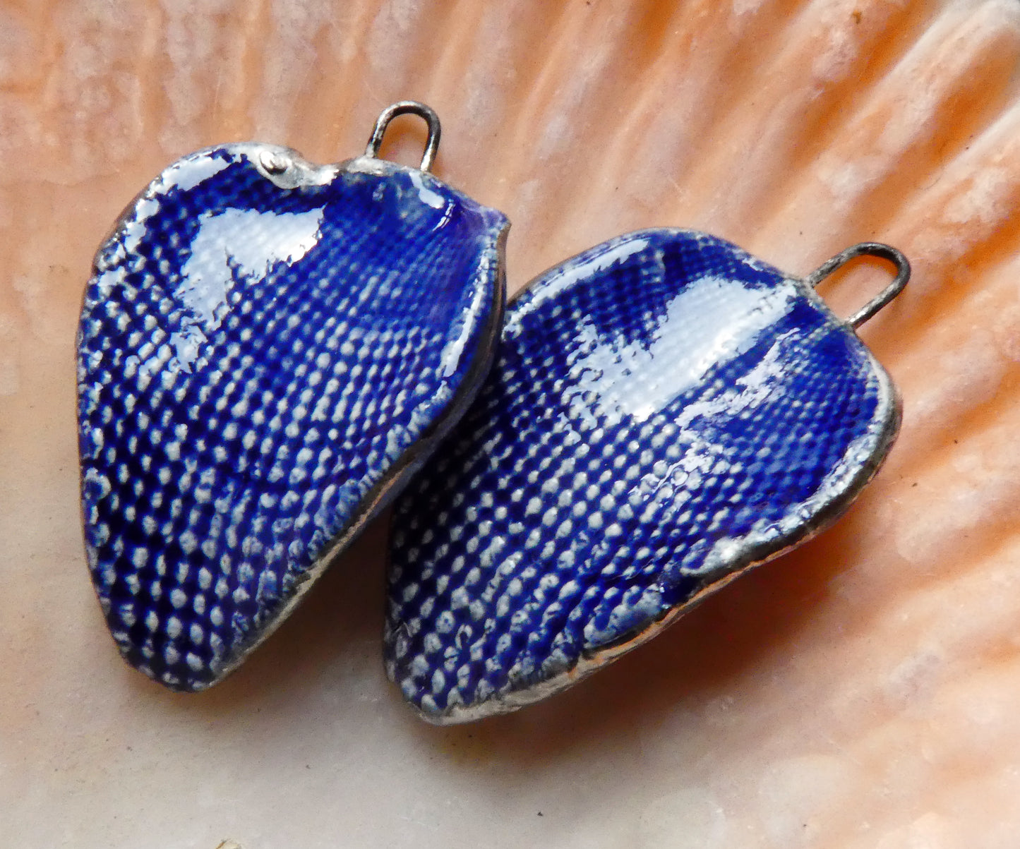 Ceramic Shell Textured Petal Charms -Mirror Blue