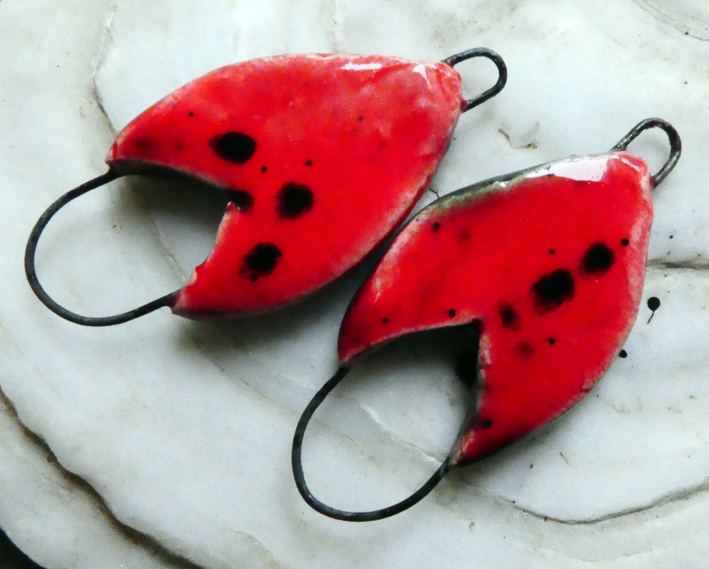 Ceramic Tulip Connectors - Ladybug