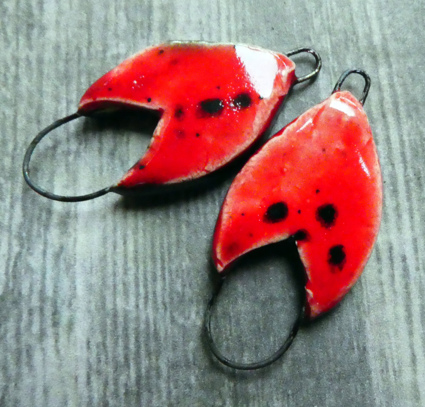 Ceramic Tulip Connectors - Ladybug