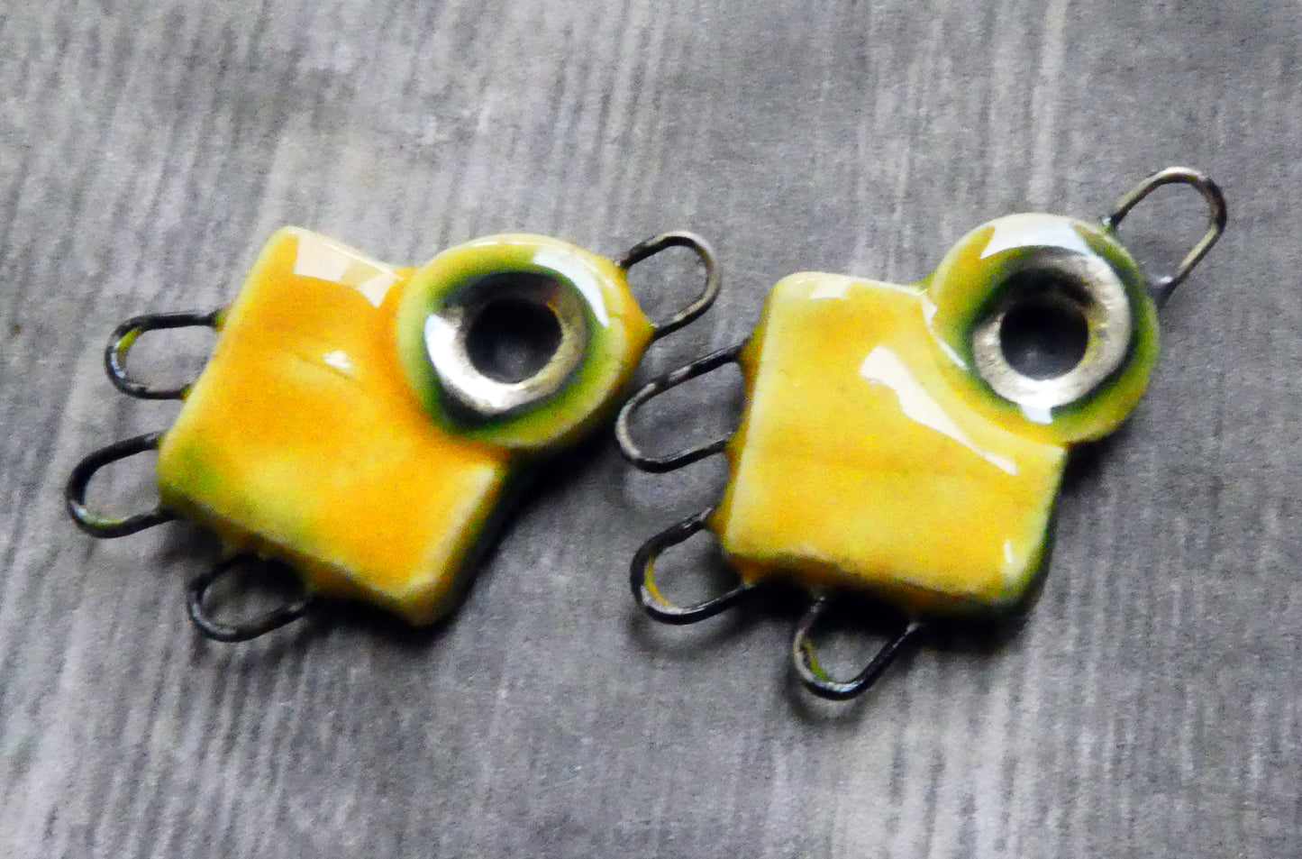 Ceramic Diamond Rivet Earring Connectors -Yellow