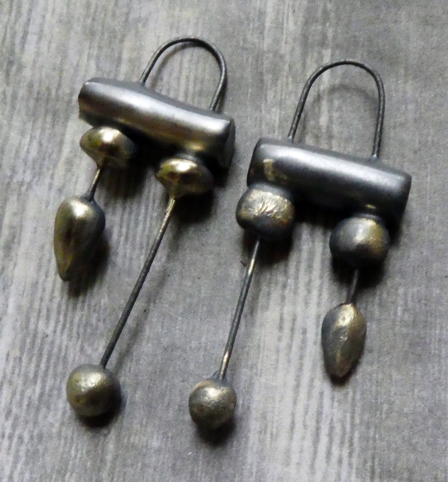 Ceramic Barrel and Bobble Dangles - Pewter