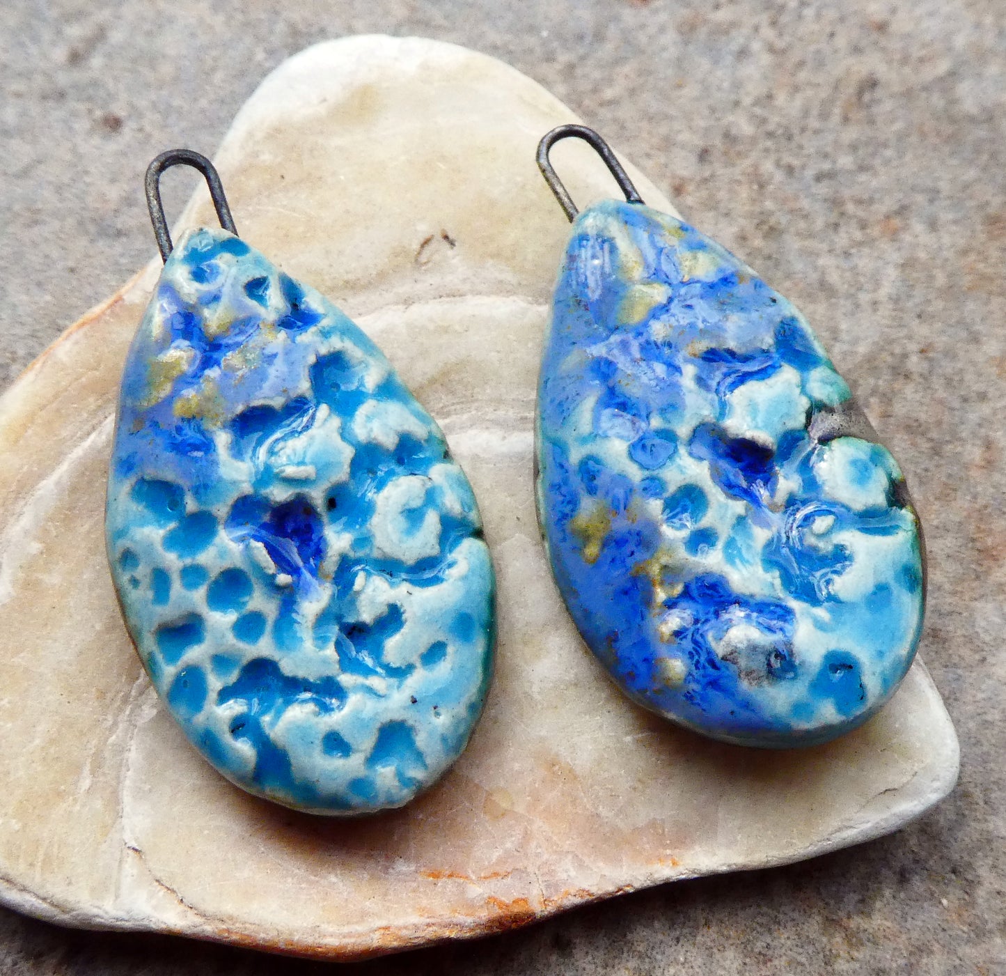 Ceramic Beach Stone Textured Charms - Tranquil Earth