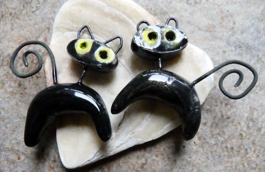 Ceramic Witch Cat Charms - Gloss Black