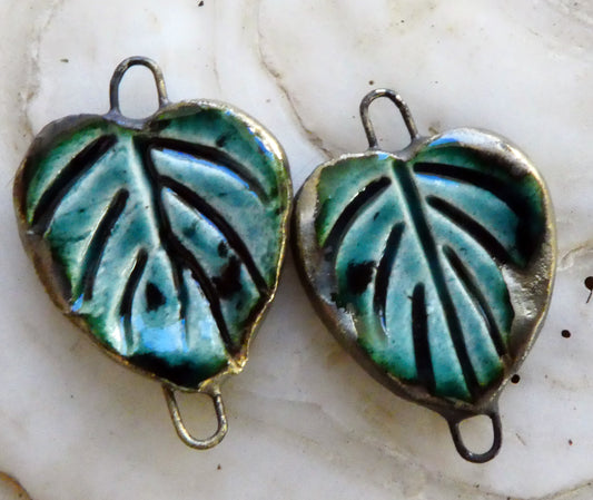 Ceramic Heart Shaped Leaf Connectors - Ocean Mist