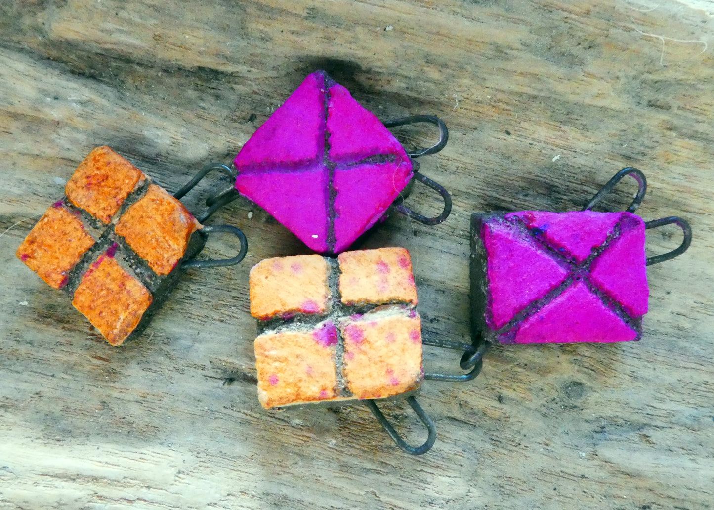 Ceramic Tumbling Gift Boxes Dangles - Orange and Magenta