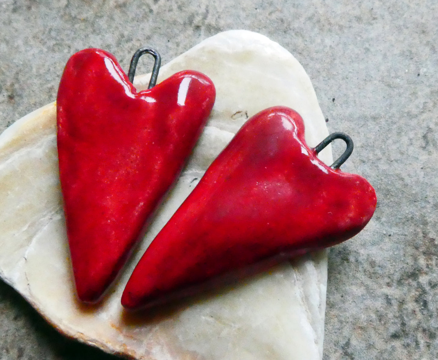 Ceramic Long Hearts Earring Charms - Red