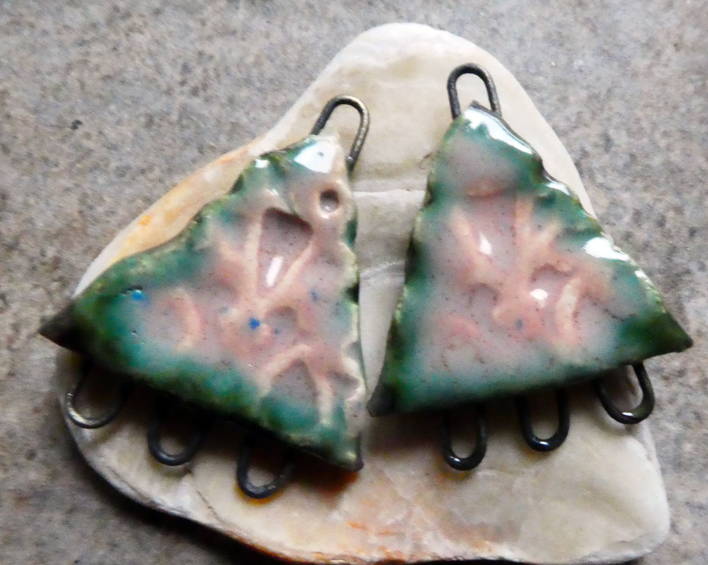 Ceramic Textured Triangle Earring Connectors - Almond Blossom