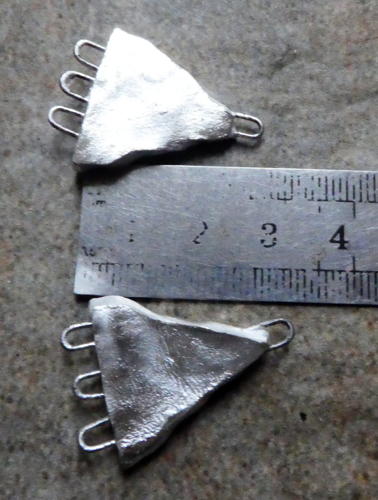 Ceramic Textured Triangle Earring Connectors - Fine Silver