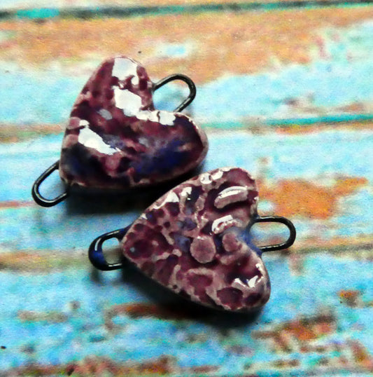 Ceramic Little Textured Heart Connectors - Plum Jelly