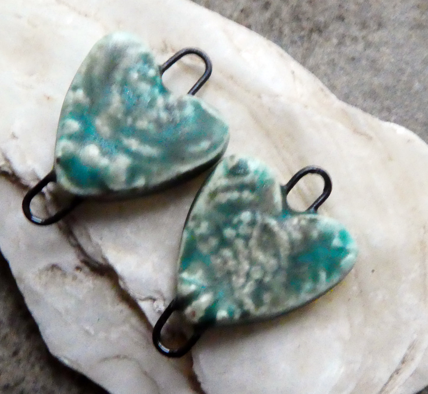 Ceramic Little Textured Heart Connectors - Antique Turquoise