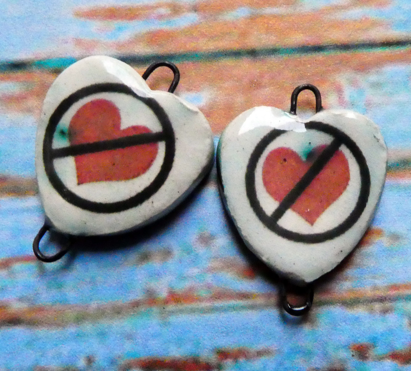 Ceramic Anti-Valentine Earring Connectors #1