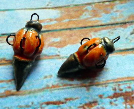 Ceramic Hoopy Pointy Earring Connectors - Wildfire