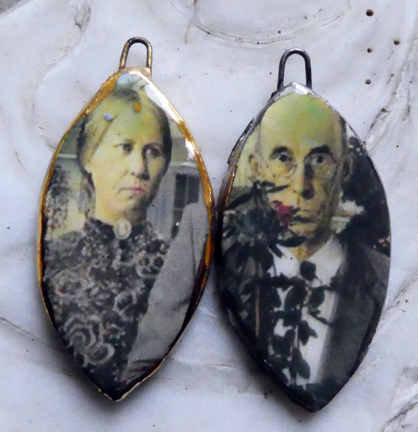 Ceramic Valentine American Gothic Decal Earring Charms #1