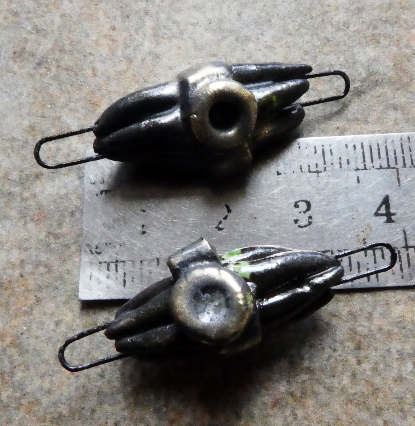 Ceramic Stick Bundle Earring Connectors - Pewter