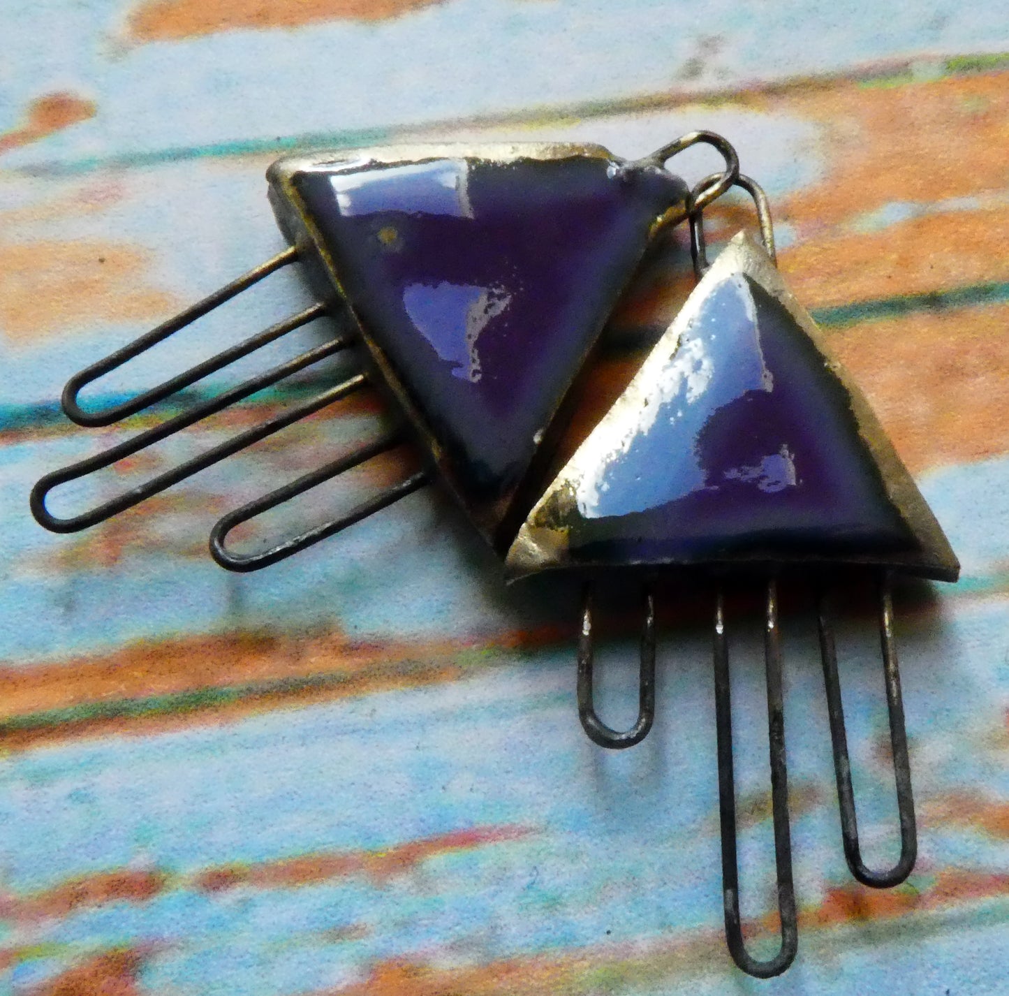 Ceramic Three Hoop Triangle Connectors -Dark Purple