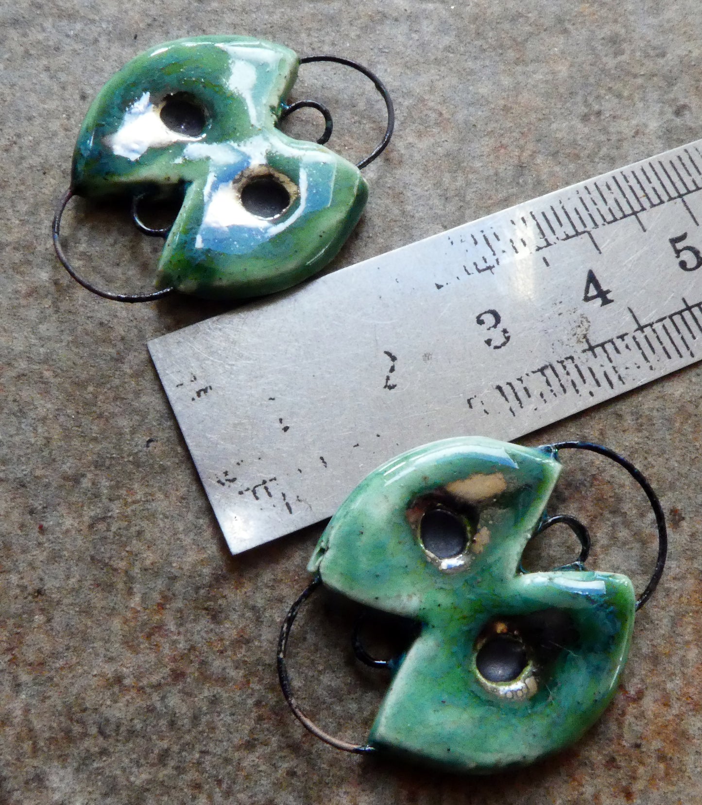 Ceramic Four Hoop Connectors -Rockpool