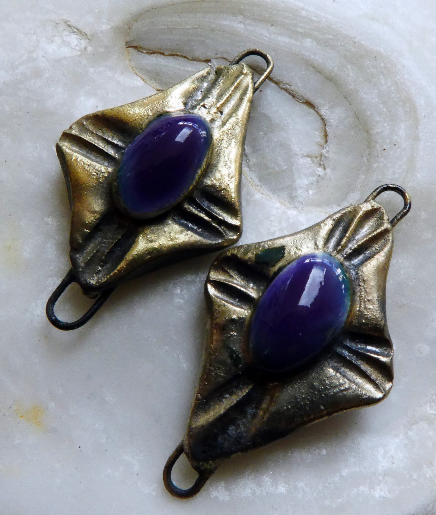 Ceramic Bronzy Diamond Connectors -Dark Purple
